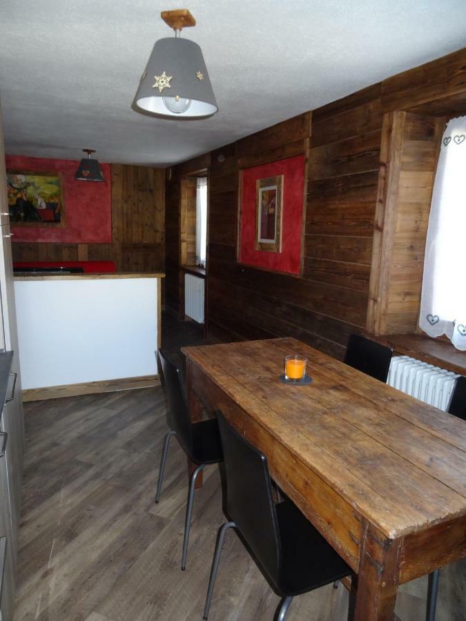 Maison D'Antan Alloggio Ad Uso Turistico Vda Charvensod N 0022 Aosta Eksteriør bilde