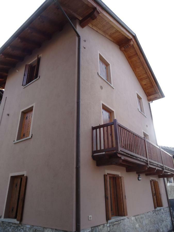 Maison D'Antan Alloggio Ad Uso Turistico Vda Charvensod N 0022 Aosta Eksteriør bilde