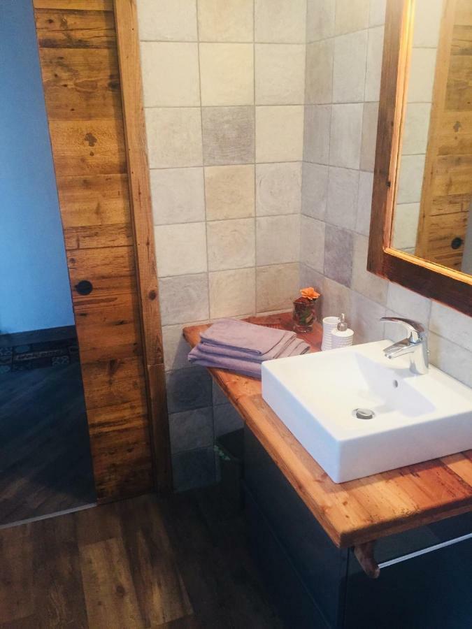 Maison D'Antan Alloggio Ad Uso Turistico Vda Charvensod N 0022 Aosta Eksteriør bilde